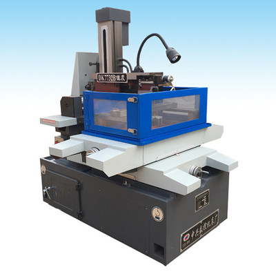 中走絲線(xiàn)切割經(jīng)濟(jì)實(shí)用型EP-32ST 高效精密加工的可靠伙伴